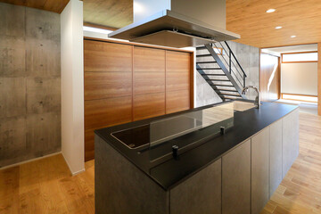 モダンなデザインのキッチンスペース