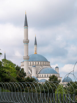 Grand &Ccedil;amlıca Mosque, Istanbul, Turkey, seen from a residential neighborhood on a cloudy afternoon