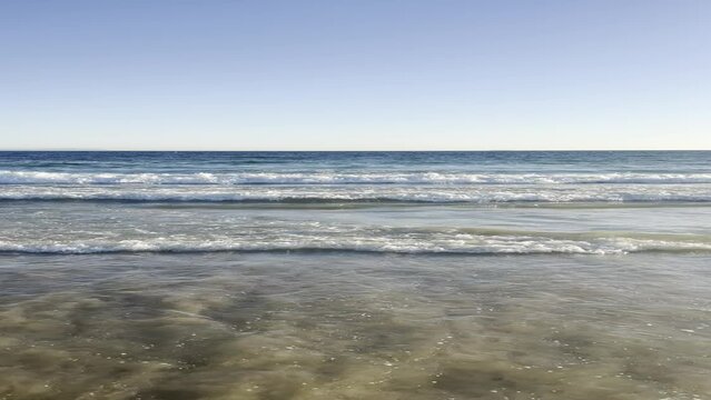 olas en la playa