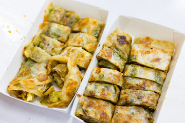 Pan fry green onion pan cake in Taiwan street market