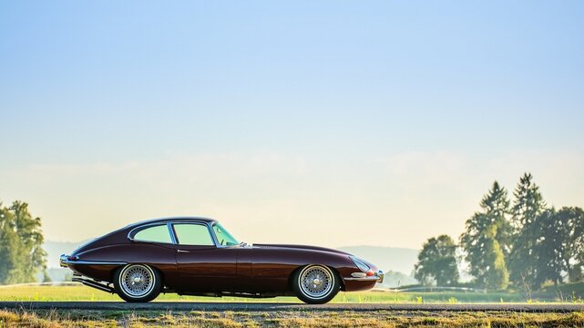 Portland, OR, USA
1/11/2024
Jaguar XKE