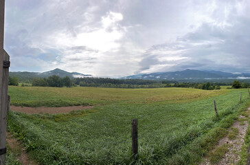 Fototapeta na wymiar Rural landscape under a cloudy sky in the Great Smoky Mountains