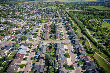 Glimmering Heights: Silverspring, Saskatoon, Saskatchewan Skyview