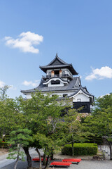 夏の犬山城天守閣_犬山城内庭園