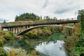 Obraz premium Scenic view of a river in an autumn forest in the Plitvice region of Croatia