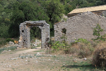 Village fantôme de Perithia, Corfou, Grèce