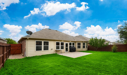 Obraz premium home back yard