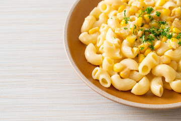 macaroni creamy corn cheese on plate