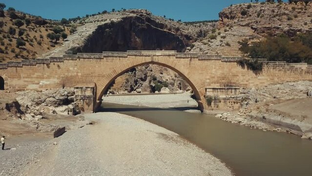 The Severan Bridge (also known Cendere Bridge or Septimius Severus Bridge; Turkish: Cendere K&ouml;pr&uuml;s&uuml;) is a late Roman bridge located near the ancient city of Arsemia