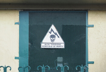 Italian high voltage danger of death by electrocution sign