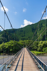 田舎の吊り橋