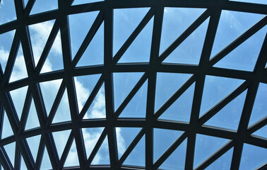 The roof is a transparent glass roof structure.