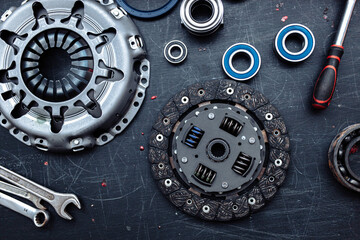 car transmission clutch kit. disc and clutch basket.