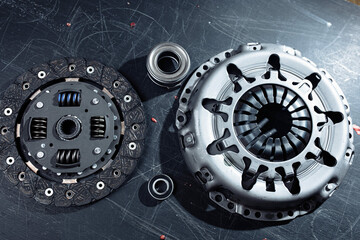 car transmission clutch kit. disc and clutch basket.