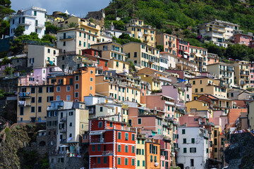 Fototapeta na wymiar Sommerliche Impressionen und Küstenlandschaft am Cinque Terre an der italienischen Riviera