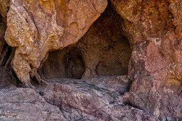 Obraz premium Scenic view of barren rock formations in a canyon