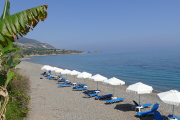 Leerer Strand am Morgen