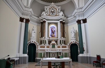 Tropea - Altare della Chiesa di San Michele