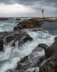 千葉県南房総市　白浜港灯台の朝
