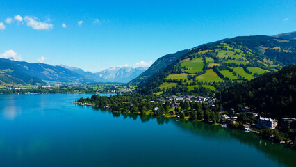 Fototapeta premium Zell am See, lake, mountains, Austria