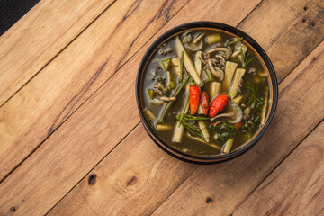 bamboo shoots soup (  kang no mai  )