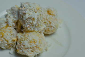 onde-onde cake, traditional Indonesian food