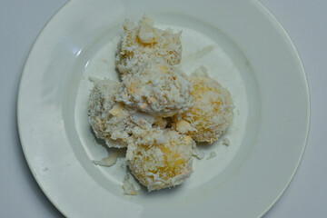 onde-onde cake, traditional Indonesian food