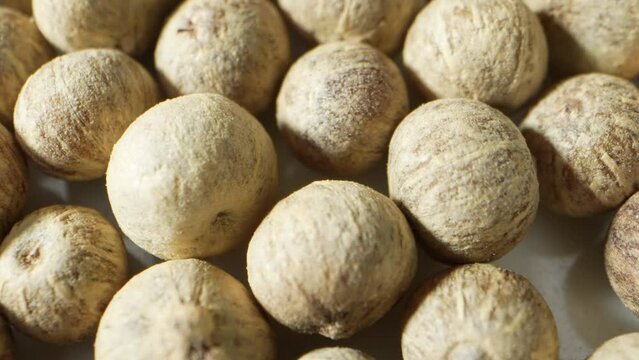 White peppercorns are matured, dried berries of the pepper plant, with the outer black husk removed. They offer a milder taste than black peppercorns, with earthy and subtly spicy notes. 
