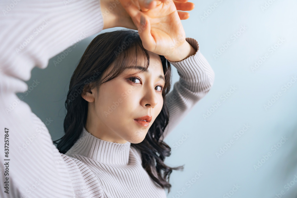 Aufkleber 女性ポートレート　美容　スキンケア　コスメ