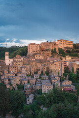 Fototapeta na wymiar Sunset landscapes of an Italian medieval city, Sorano in the province of Grosseto in southern Tuscany, Italy