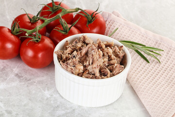 Canned tuna fish for salad