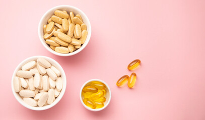 long wide banner, medicines on a light pink background in white containers