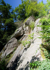 Am Bergsee - Bad Säckingen im Schwarzwald. Einer Steinformation den Namen Scheffelfelsen

