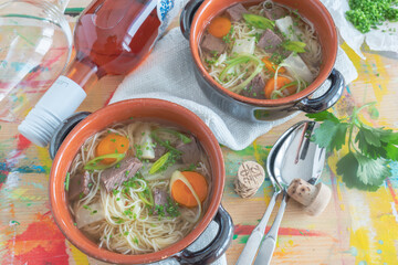suppe rindfleischsuppe mit gemüse rindfleisch brühe 