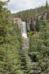 Fototapeta na wymiar Waterfall at Tumelo Falls Trailhead in Bend, Oregon.