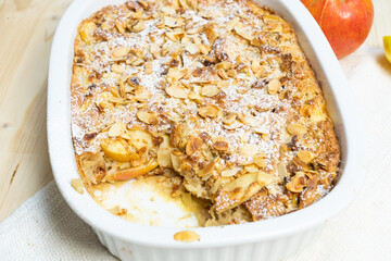 süßer auflauf mit apfel im backofen zubereitet 