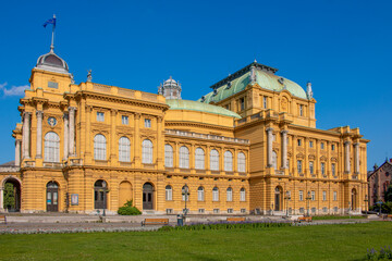 Fototapeta premium Croatian National Theatre (Hrvatsko Narodno Kazalište) Zagreb in the state of Zagreb Croatia