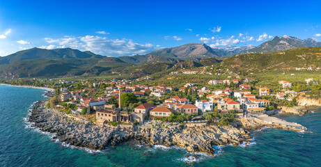 Obraz premium Aerial view of the wonderful seaside village of Kardamyli, Greece located in the Messenian Mani area. It's one of the most beautiful places to visit in Greece, Europe