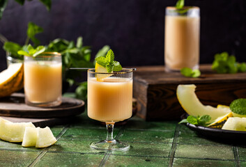 Refresh summer melon drink