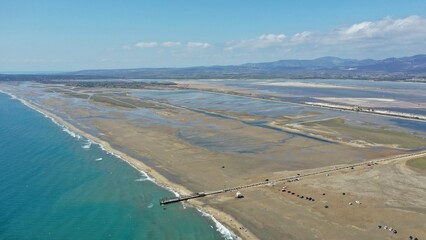 survol des étangs, plage et saline de La Palme, Leucate et Port-la-Nouvelle
