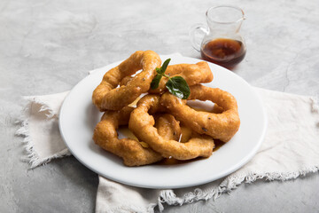 PIcarones deep fried peruvian peru doughnuts fried round food dough