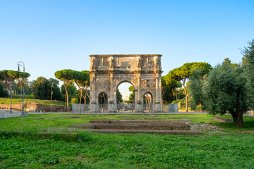 Fototapeta na wymiar Arch of Constantine in Rome. Text translation 