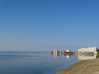 Cielo azul en La Manga, Cartagena (España)  © Pablirous