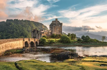 Foto op Canvas A closed up view of the Eilean Donan Castle in the sunset hours © Gavin
