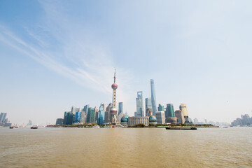 Obraz premium China City's Stunning Urban Skyline over the Huangpu River