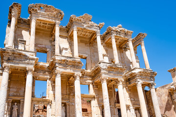 Obraz premium Celsus Library in Ephesus, Ephesus is a popular tourist destination in Turkey.
