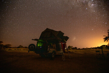 Bivouac sous les étoiles dans le Giant Playground à Keetmanshop, Namibie