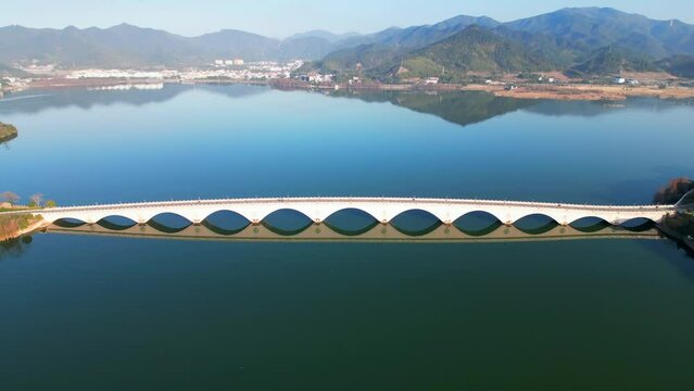 Huanshui Bridge in Siming Lake, Yuyao City, Zhejiang Province, China