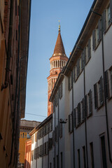 Obraz premium Historic buildings along via Palazzo Reale at Milan, Italy