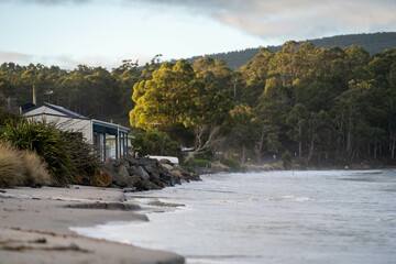 holiday beach shack on the sand in australia - obrazy, fototapety, plakaty